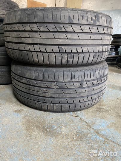 Accelera Gamma 275/40 R20