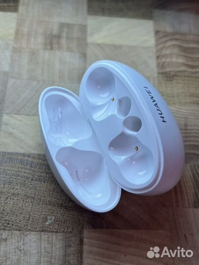 Кейс Huawei Freebuds 5i