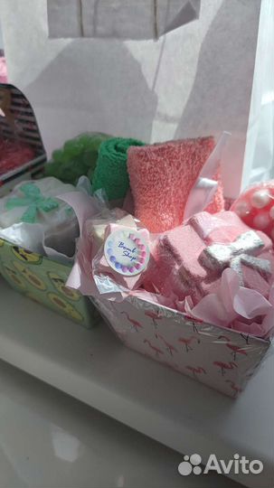 Подарочный набор с бомбочкой для ванн