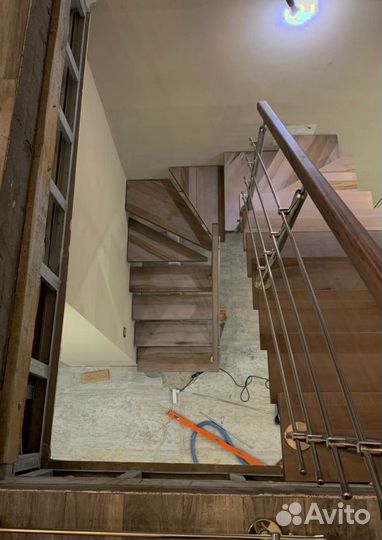 Метлличесакую лестницу Изготовим