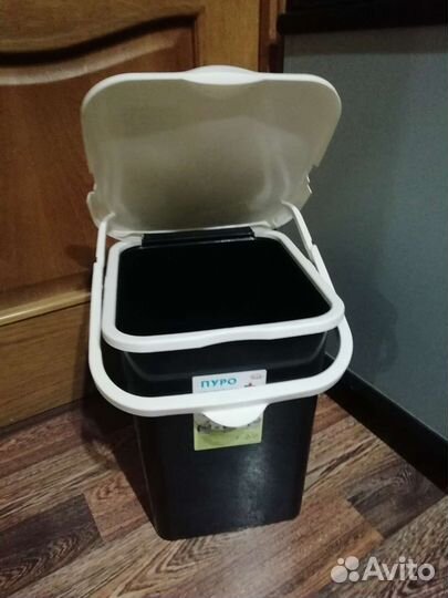 Контейнер для мусора