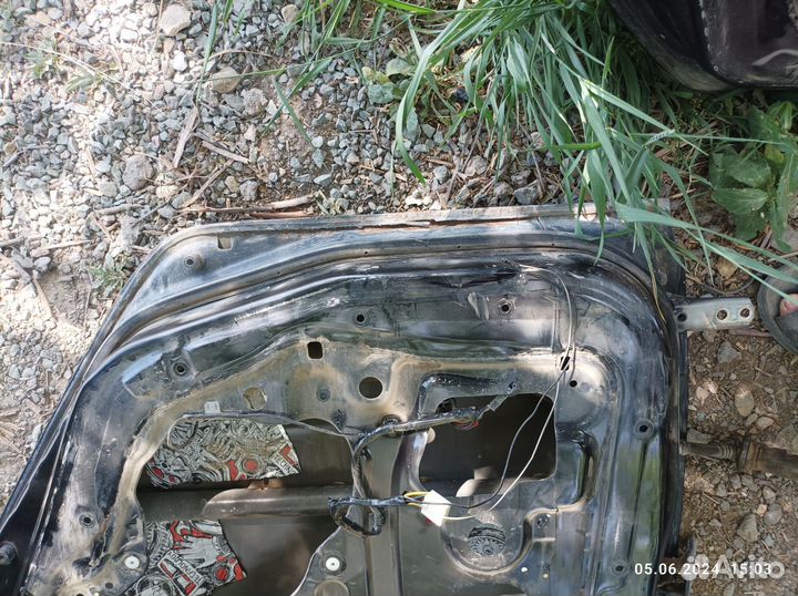 Дверь Mitsubishi Lancer 9