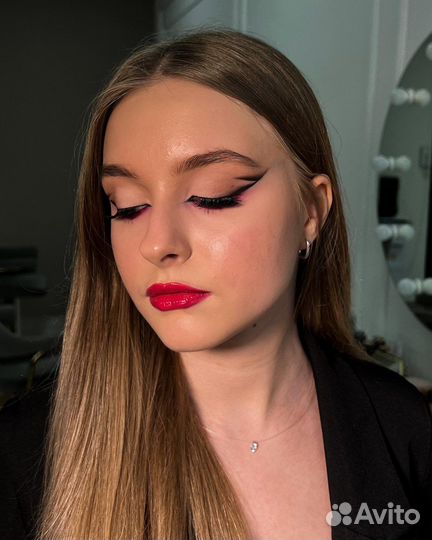 Модель на макияж бесплатно