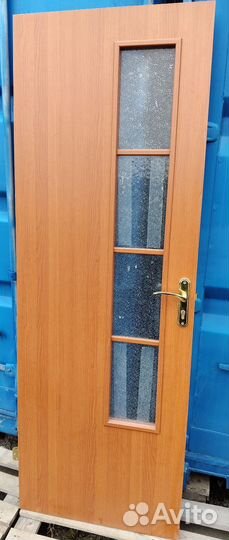 Межкомнатные двери бу с коробкой 70 см