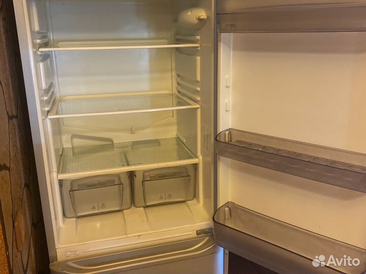 Холодильник
