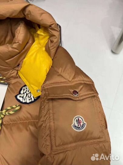 Пуховик moncler