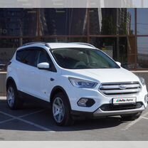 Ford Kuga 1.5 AT, 2018, 132 089 км, с пробегом, цена 1 899 000 руб.