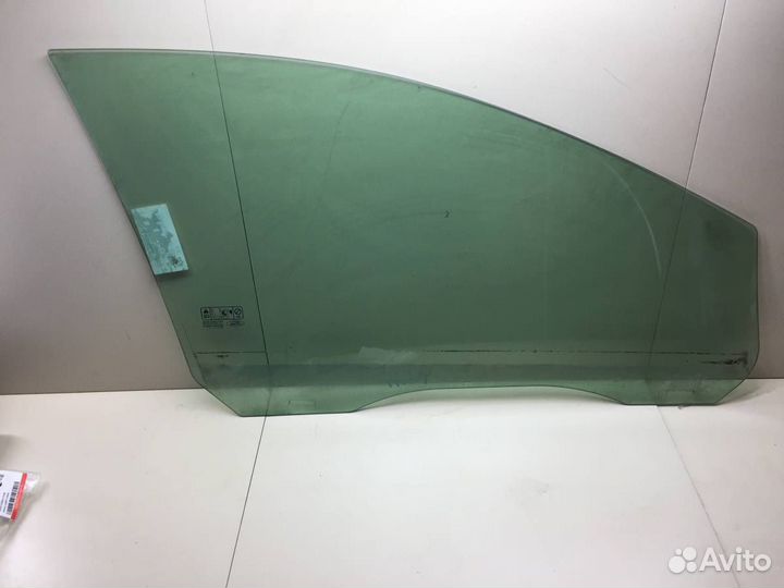 Стекло двери передней левой Ford Focus 2 DB 2008-2