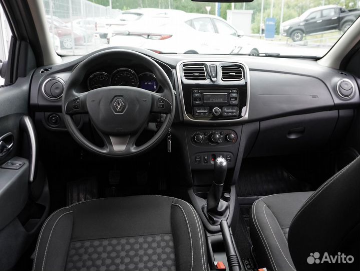 Renault Logan 1.6 МТ, 2015, 59 790 км