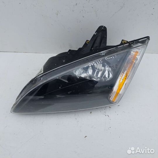 Фары Ford Focus 2 черные комплект