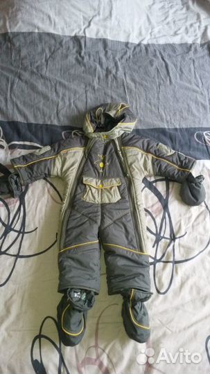Продам комбинезон осень-весна