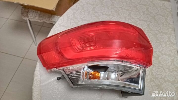Задний фонарь, накладка гранд чероки