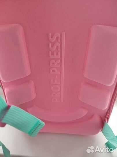 Школьный ранец для девочки