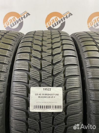 Bridgestone Blizzak LM-25 225/45 R19