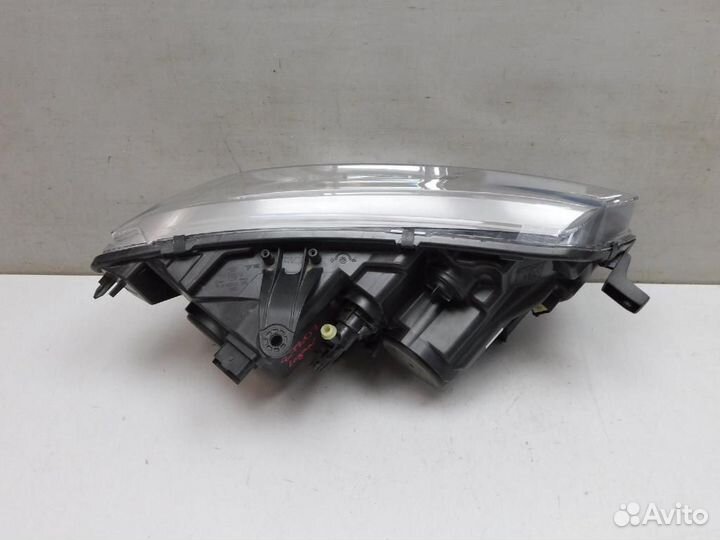 Фара левая Renault Logan/Logan Stepway