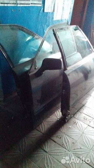 Двери на б3 ауди