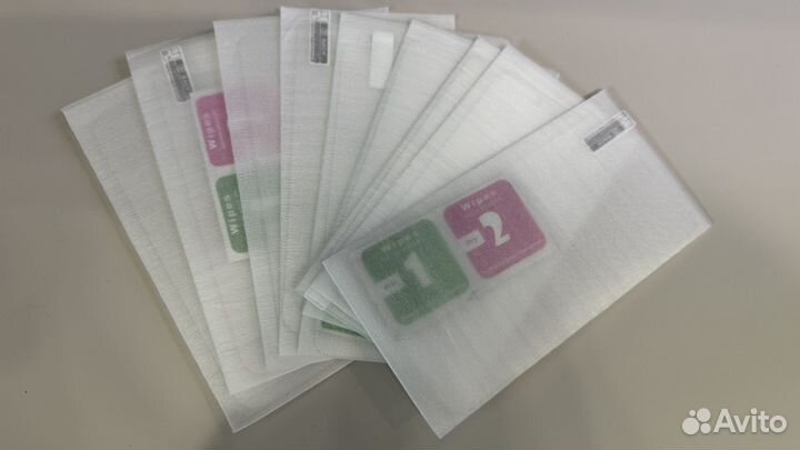 Защитные стекла на экран и зону камер iPhone 11