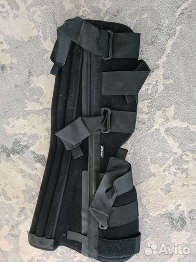 Ортез для коленного сустава