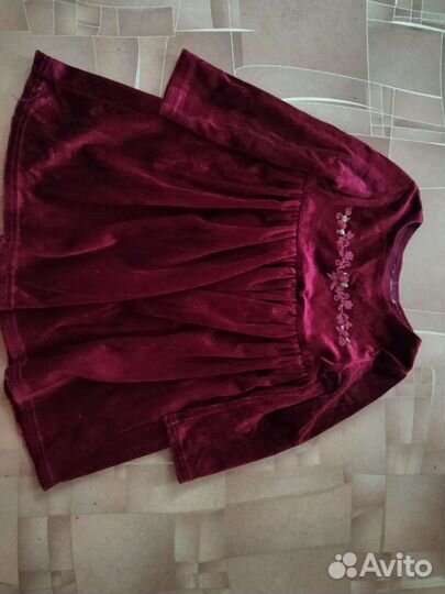 Платье бархатное для девочки