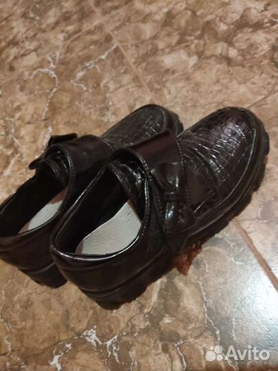 Туфли для девочки 33