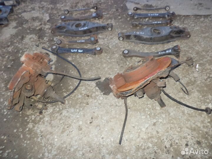 Ступица задняя левая правая Mercedes W203 S203