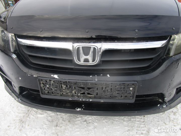 Решетка радиатора Honda Stream RN-8 2006
