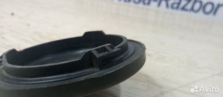 Крышка фары Skoda Octavia A7 2016