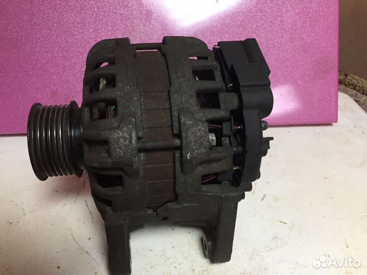 Генератор Renault Logan/Sandero 231008432R