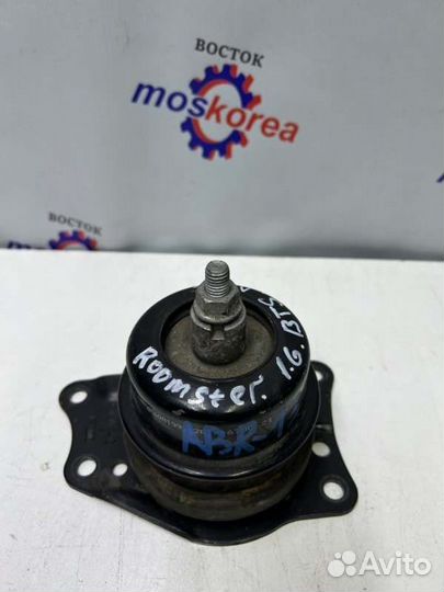 Опора двигателя правая Skoda Roomster 1.6 BTS 2008