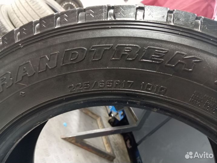 Dunlop Grandtrek SJ6 225/65 R17