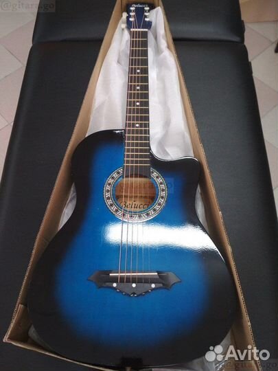 Гитара шестиструнная акустическая