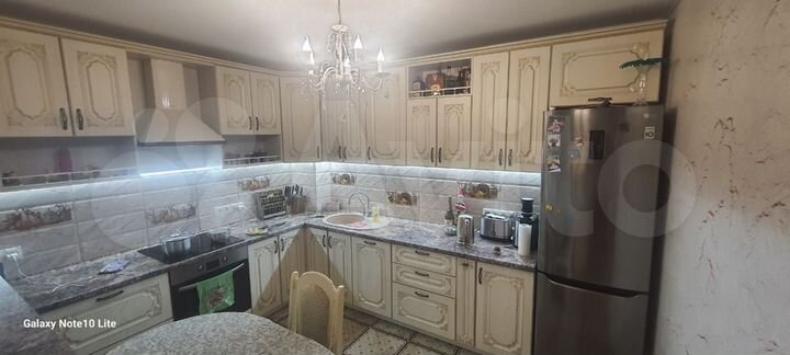 2-к. квартира, 60 м², 6/9 эт.