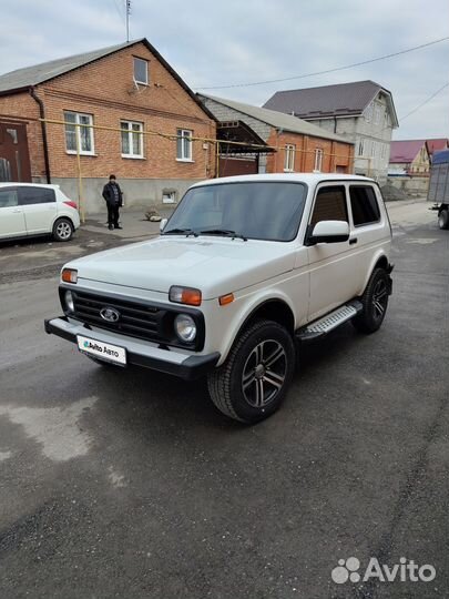 LADA 4x4 (Нива) 1.7 МТ, 2013, 300 000 км