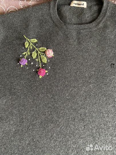 Ручная вышивка на одежде