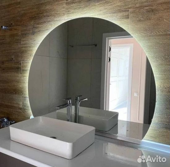 Интерьерные безрамные зеркала любой формы