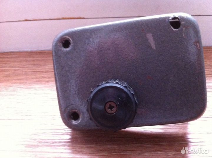 Замки дверные, Замок-защёлка