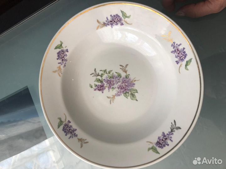 Посуда для сервировки стола