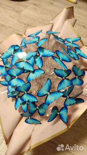 Букет из светящихся бабочек