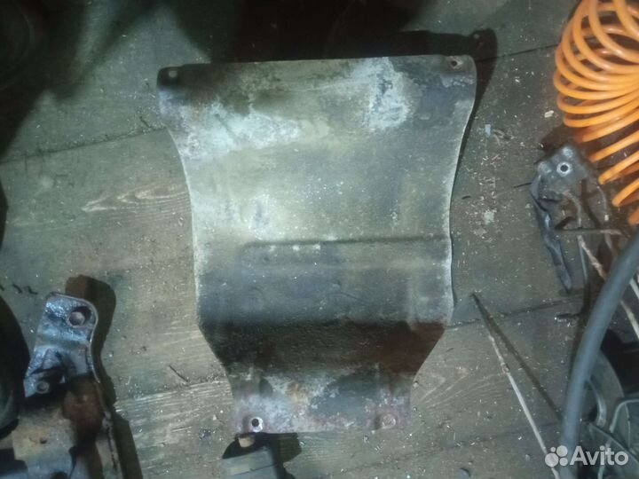 Кожух термозащитный катализатора Балено