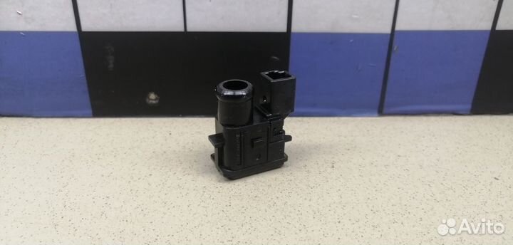 Датчик температуры воздуха Avensis II 2003-2008