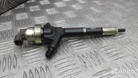 Форсунка дизельная opel mokka (NVN01AL01)