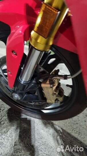 Мотоцикл BMW G 310 R