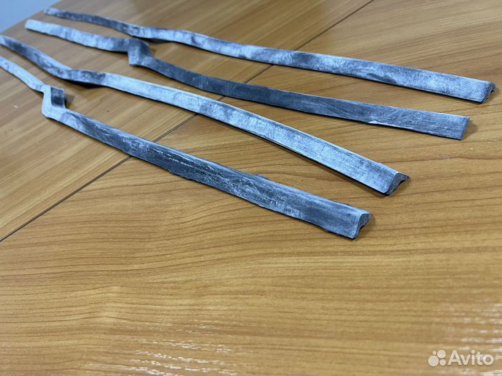 Уплотнительные резинки на проем Мерседес w115/114