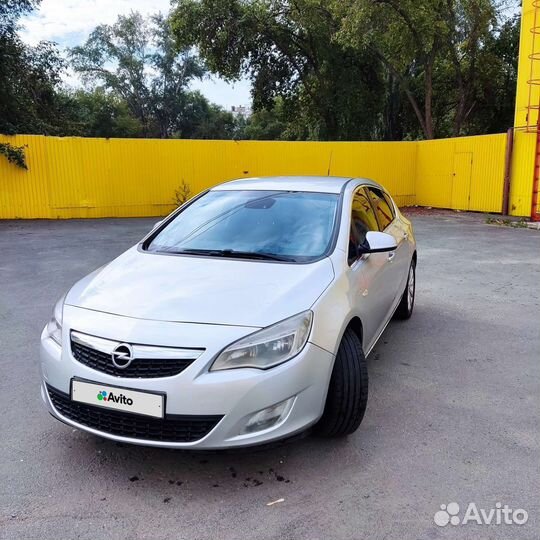 Opel Astra 1.4 AT, 2012, 99 000 км