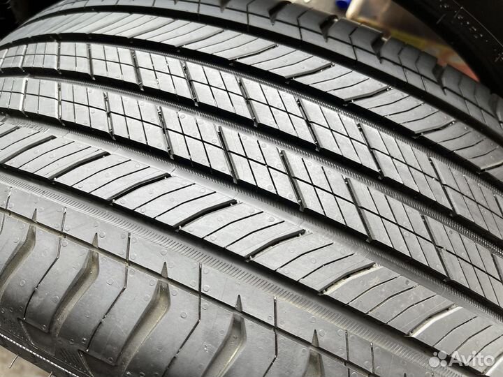 Michelin Primacy Tour A/S 275/50 R21 113Y