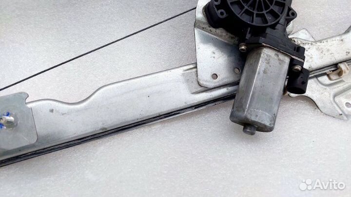 Стеклоподъемник электрический передний левый