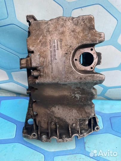 Поддон масляный двигателя 06B103601CG