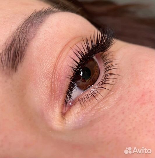 Наращивание ресниц модель