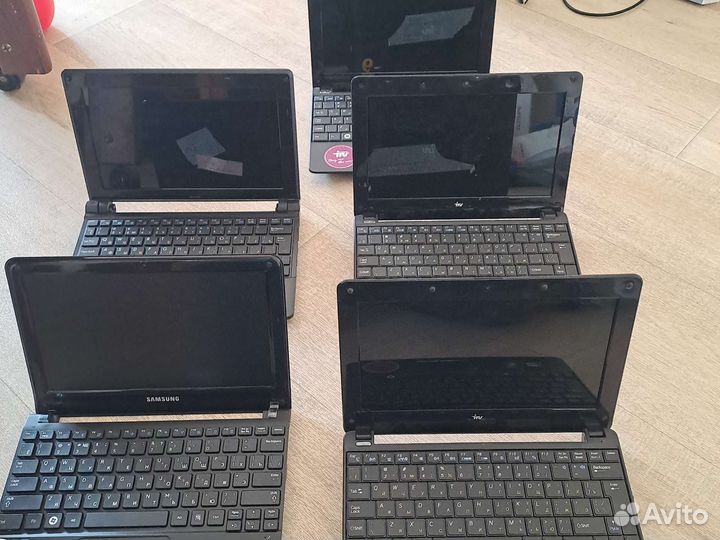 Нет буки Iru Into 104 рабочие, без блока и акум