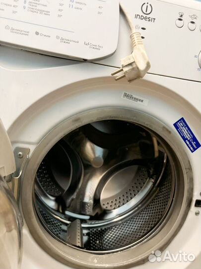 Стиральная машина indesit 5кг